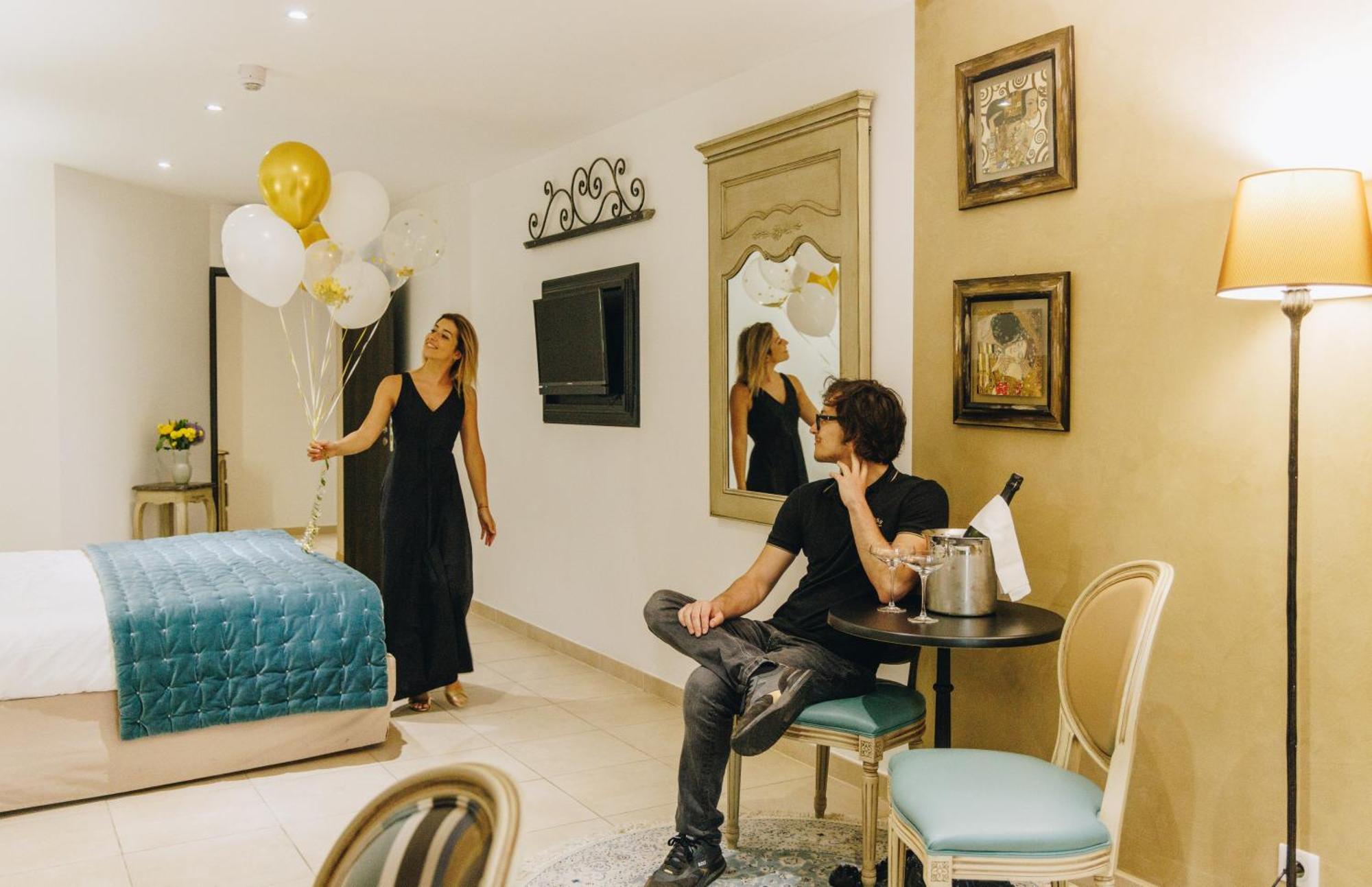 Hotel Liberata & Spa LʼÎle-Rousse Стая снимка