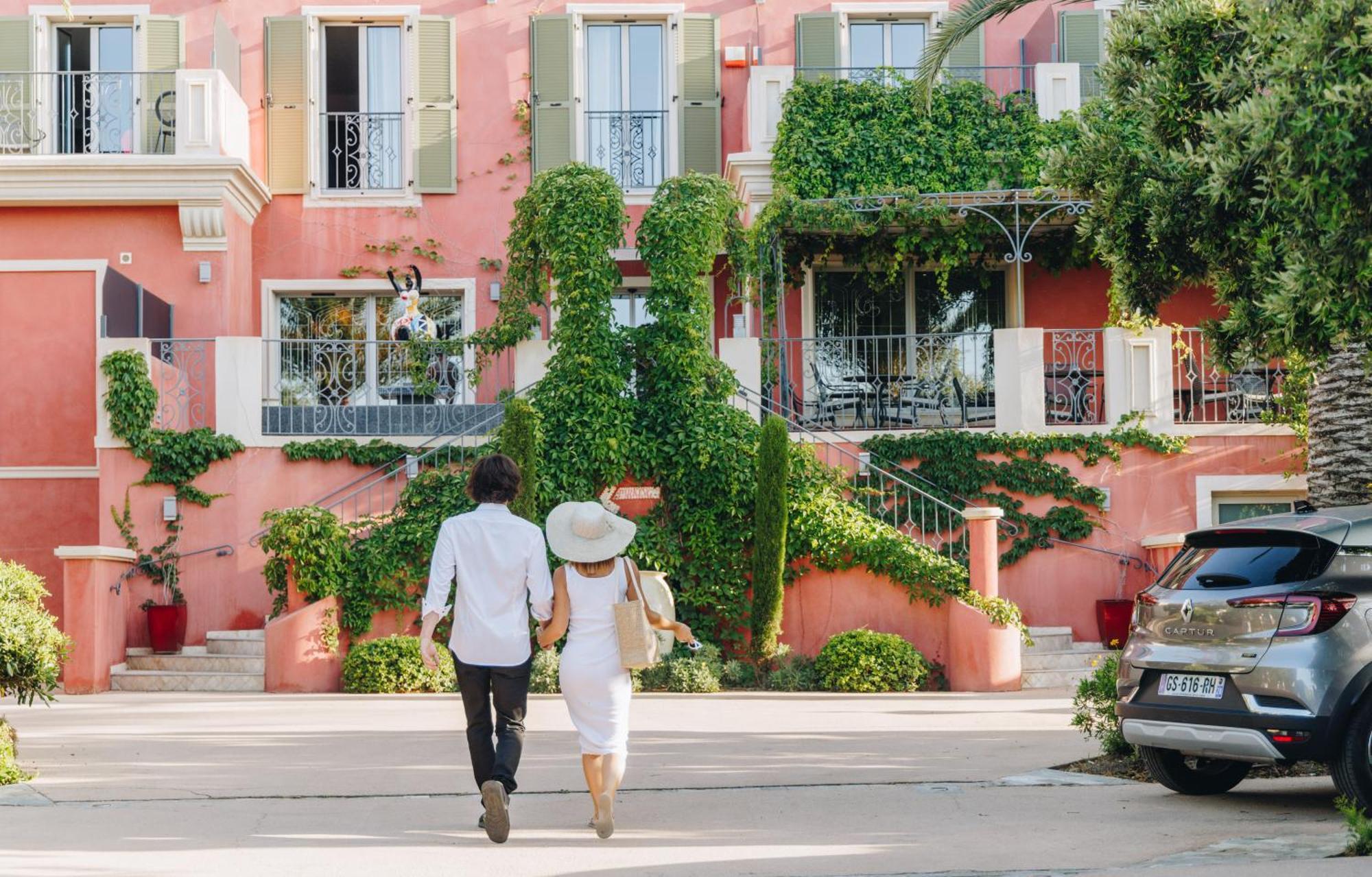 Hotel Liberata & Spa LʼÎle-Rousse Екстериор снимка